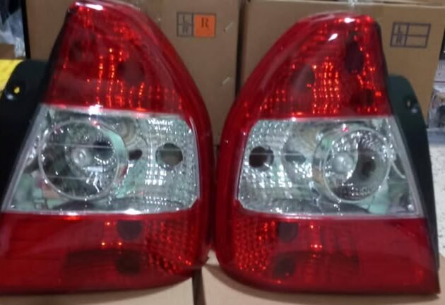 الأضواء الخلفية هيونداي اكسنت